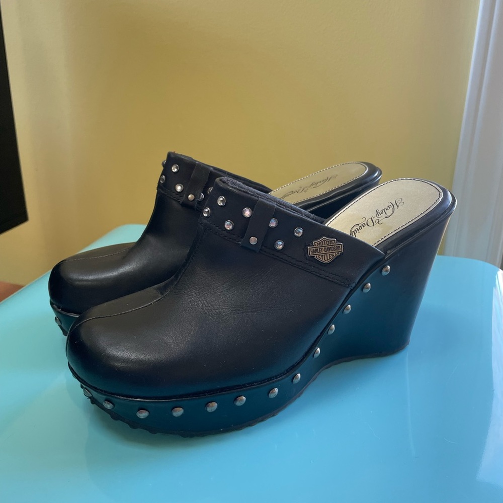 Harley Davidson stud clogs